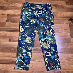Chico's Tropical Jungle Toucan Print‎ Pants Size 0.5 (size 6) Navy Yellow